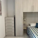 Fefalu House